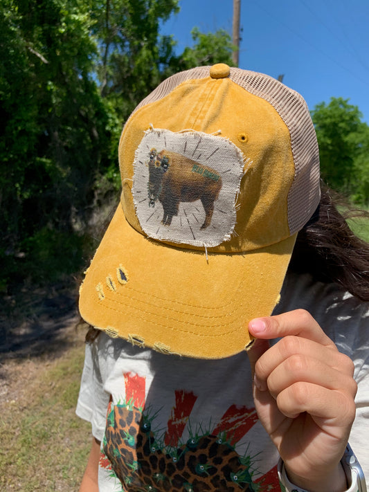 Gaudy Buffalo Cap